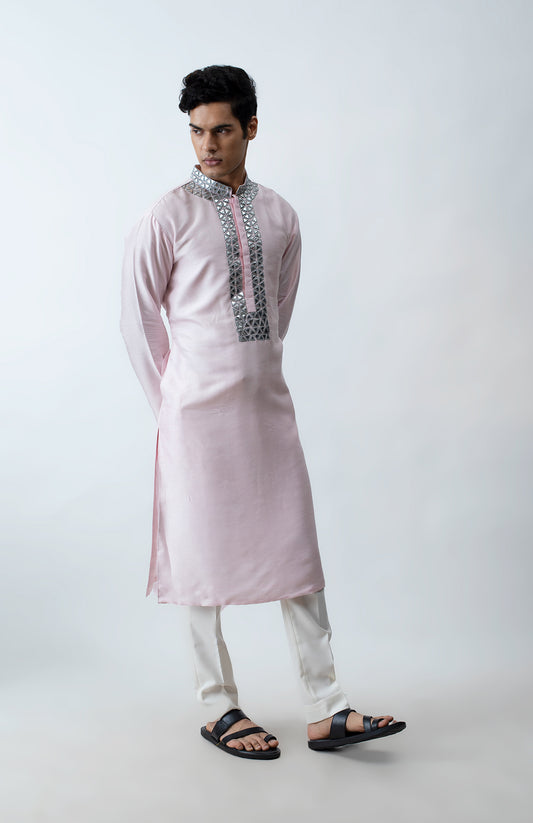 LIGHT PINK APPLIQUE KURTA SET