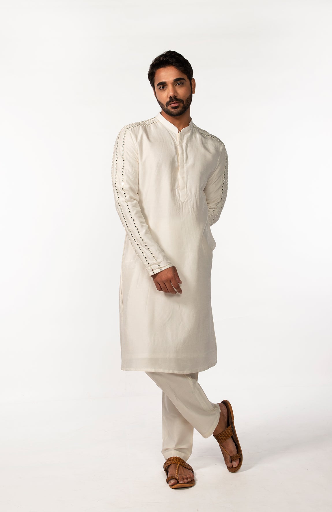 IVORY SLEEVE EMBROIDERED MIRROR KURTA