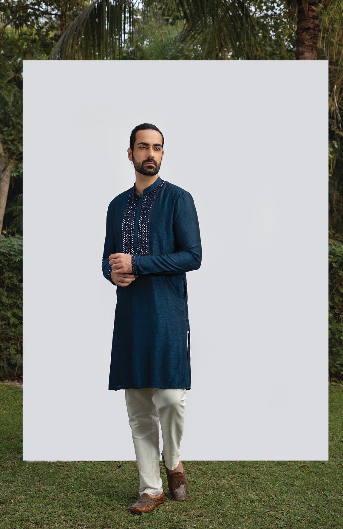 NAVY BLUE HEAVY MIRROR KURTA SET