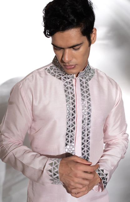 LIGHT PINK APPLIQUE KURTA SET