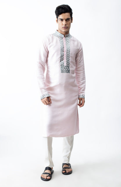LIGHT PINK APPLIQUE KURTA SET
