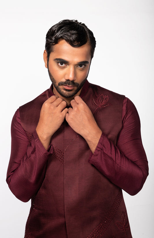 WINE LOTUS BUNDI WITH WINE PINTUCK KURTA