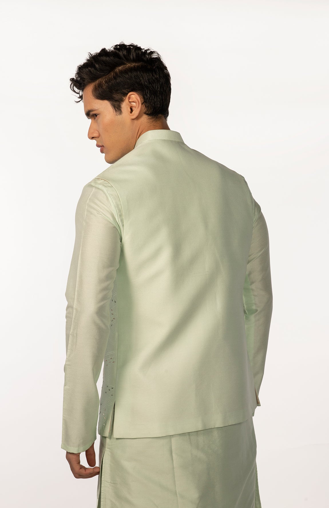 SOOTHING GREEN EMBROIDERED WITH HIGHLIGHTS BUNDI