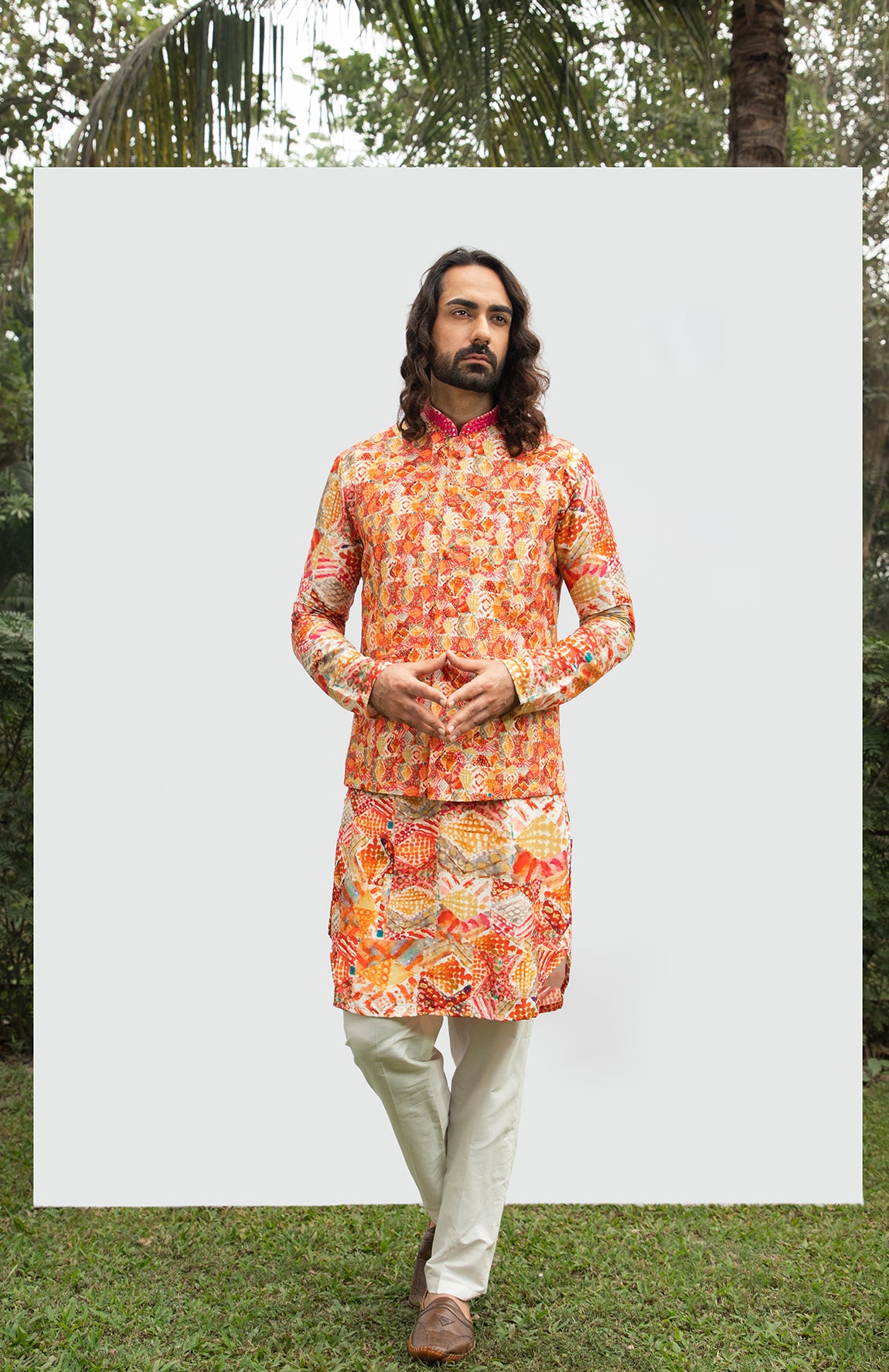 DIAMOND PRINTED MIRROR KURTA SET WITH PRINTED MIRROR BUNDI