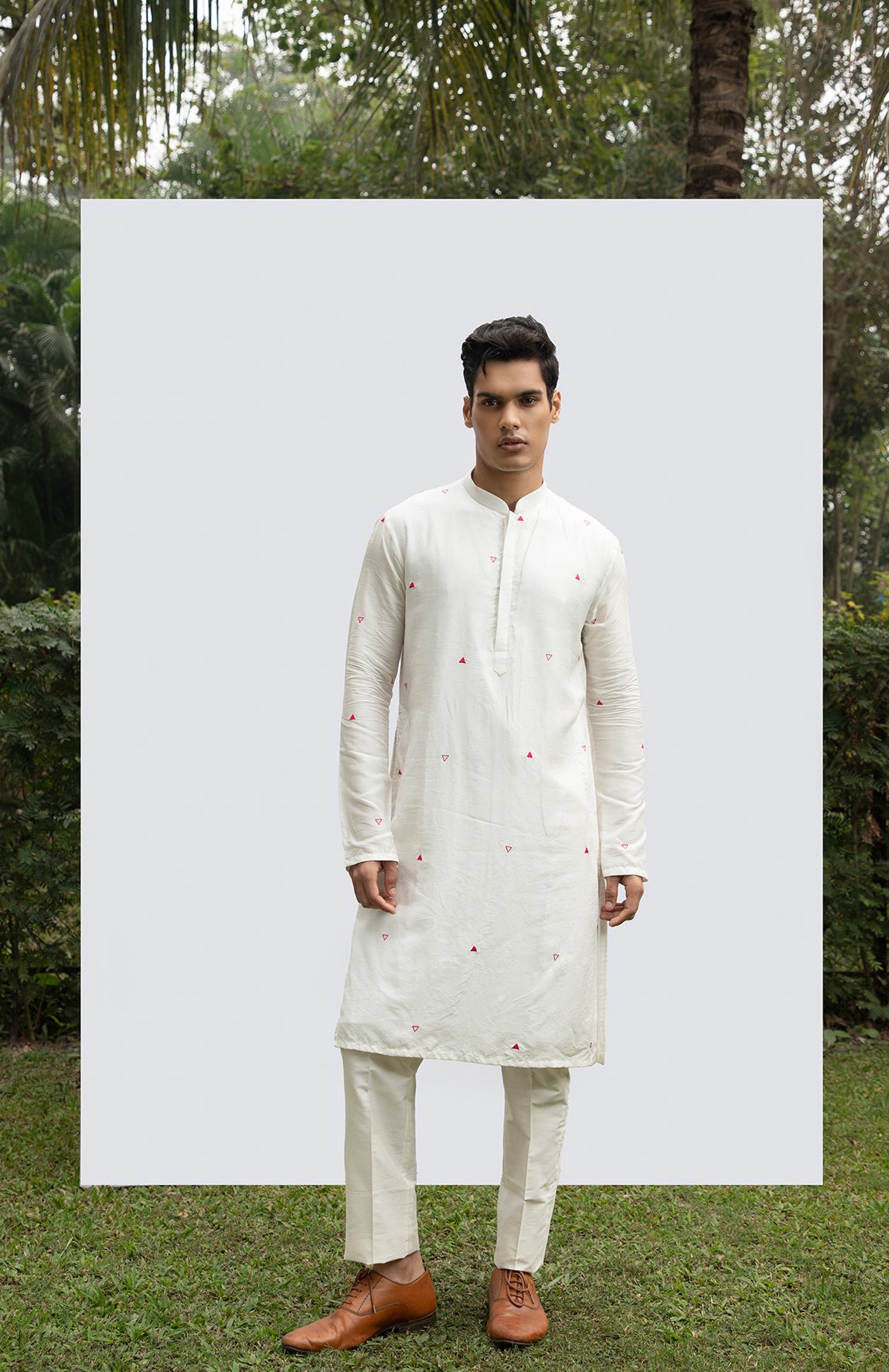IVORY KURTA WITH HOT PINK MOTIF KURTA SET