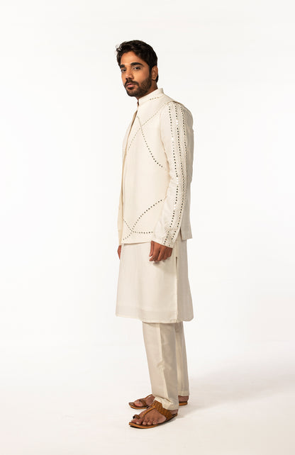 IVORY MIRROR BUNDI WITH IVORY SLEEVE MIRROR KURTA