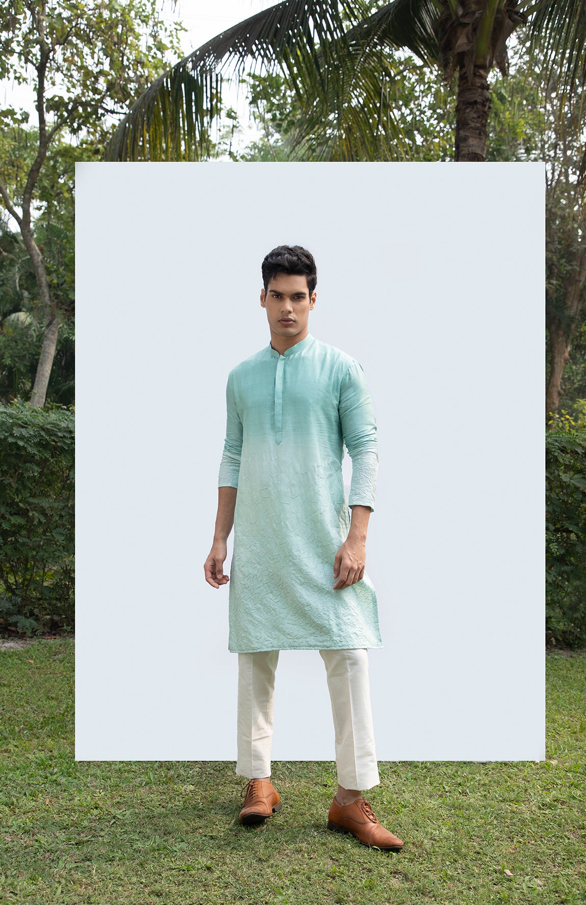 AQUA SHADED ABSTRACT KURTA SET
