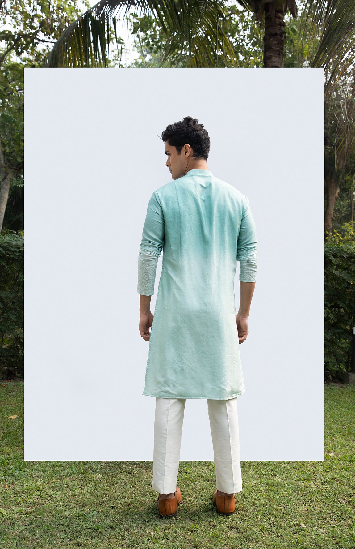 AQUA SHADED ABSTRACT KURTA SET