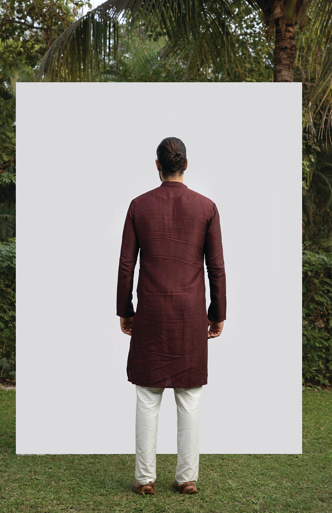 WINE EMBELLISHED KURTA SET