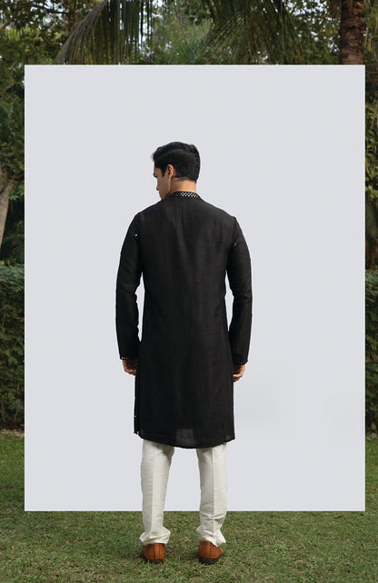 BLACK MIRROR KURTA SET