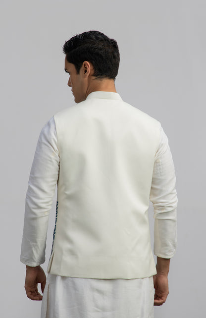 IVORY SHADED EMBRIODERED BUNDI