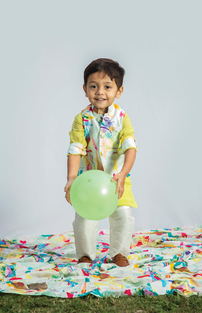 KIDS ABTRACT PRINT KURTA WITH BUNDI SET