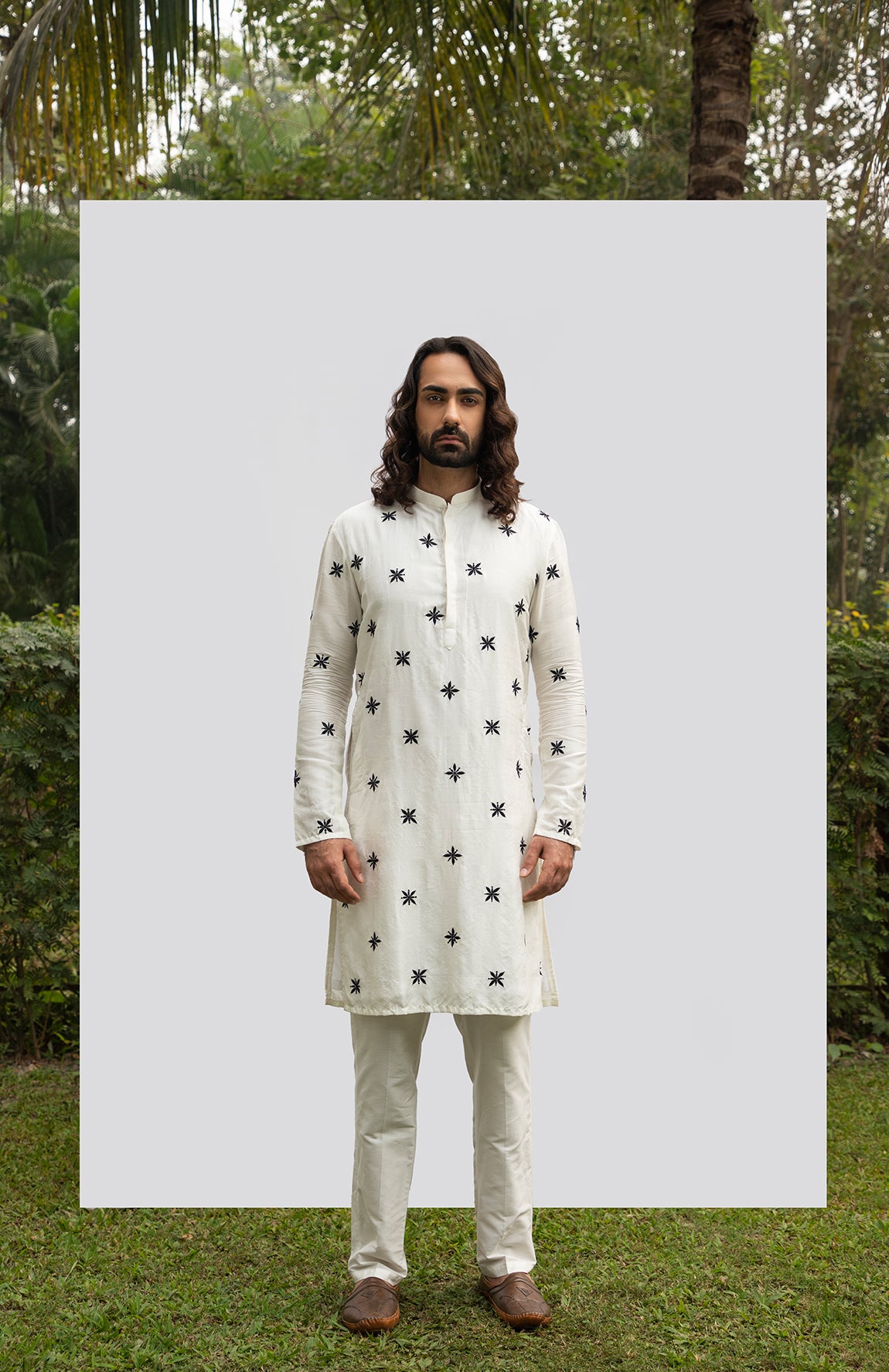 IVORY KURTA WITH BLACK MOTIF KURTA SET