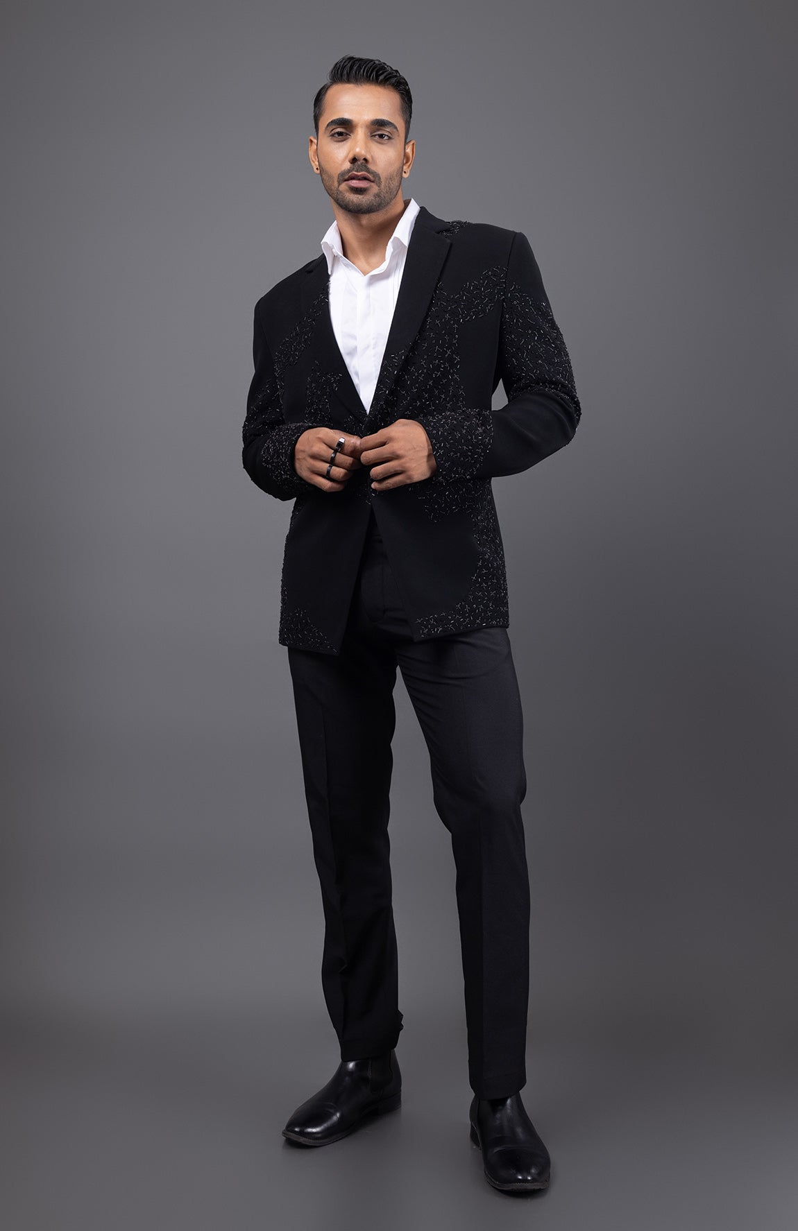 ZARDOSI TUX