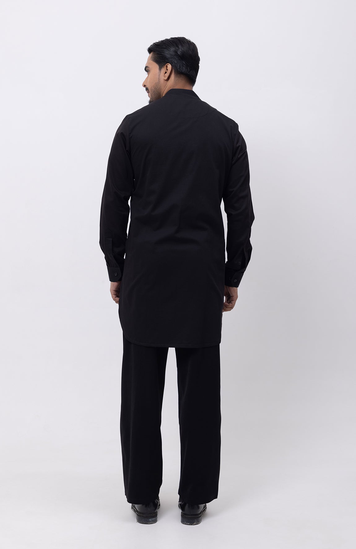 METALLIC MIDNIGHT INDOWESTERN OPEN JACKET WITH KURTA AND TROUSER SET