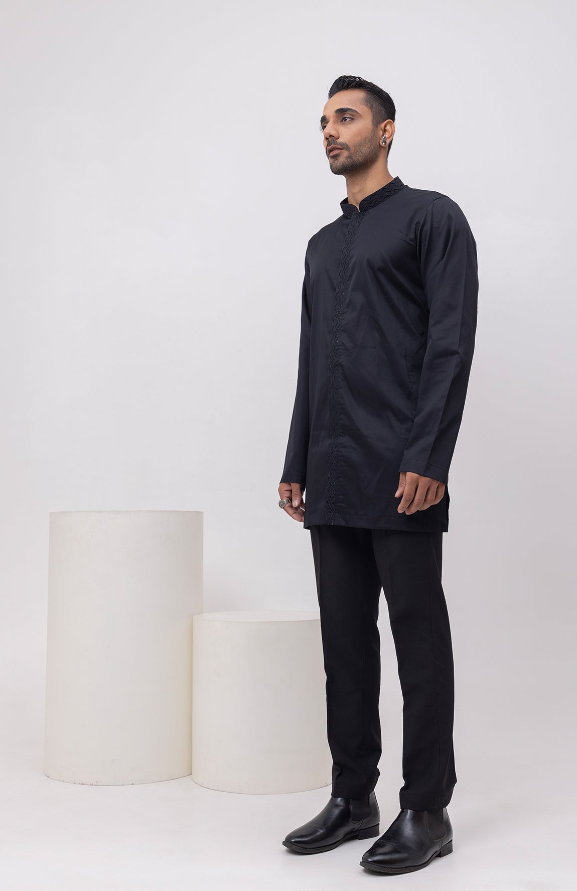 ARROW THREADS - INDOWESTERN SHORT OPEN JACKET WITH KURTA AND TROUSER SET