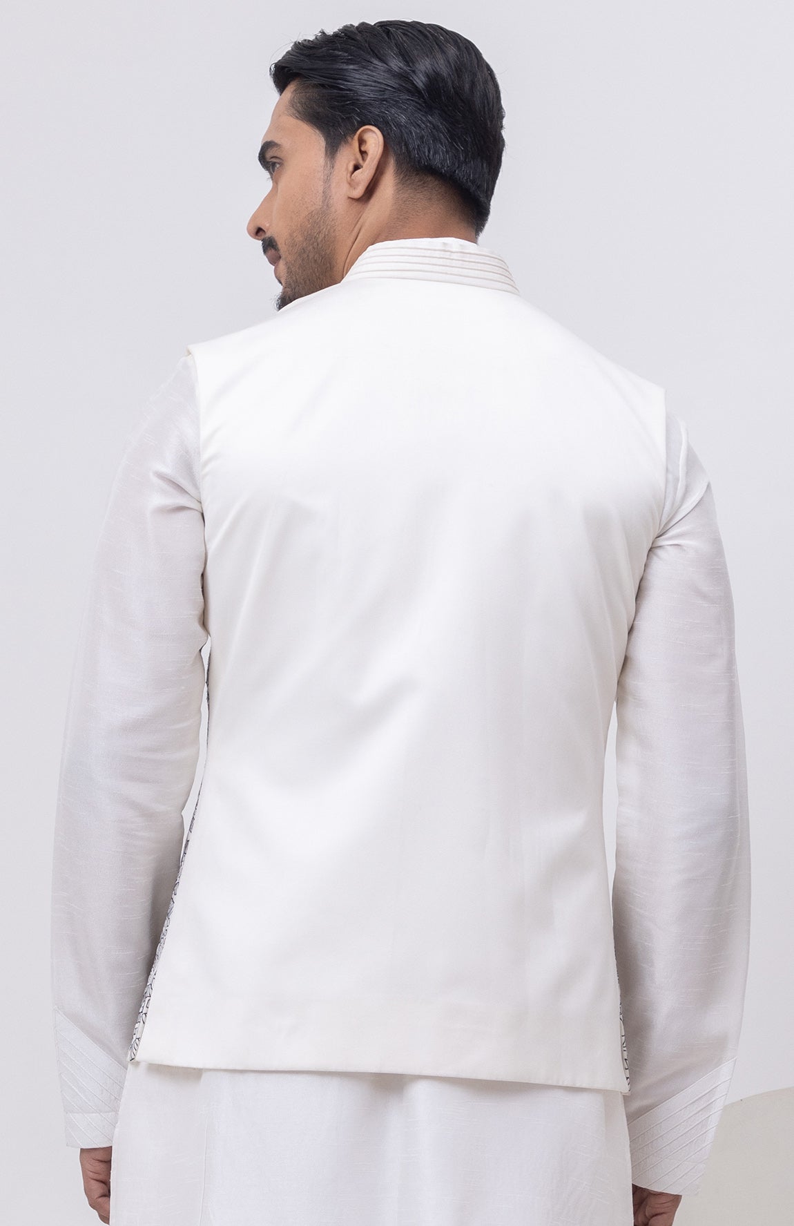 BUILDING DESIGNER NEHRU JACKET / BUNDI