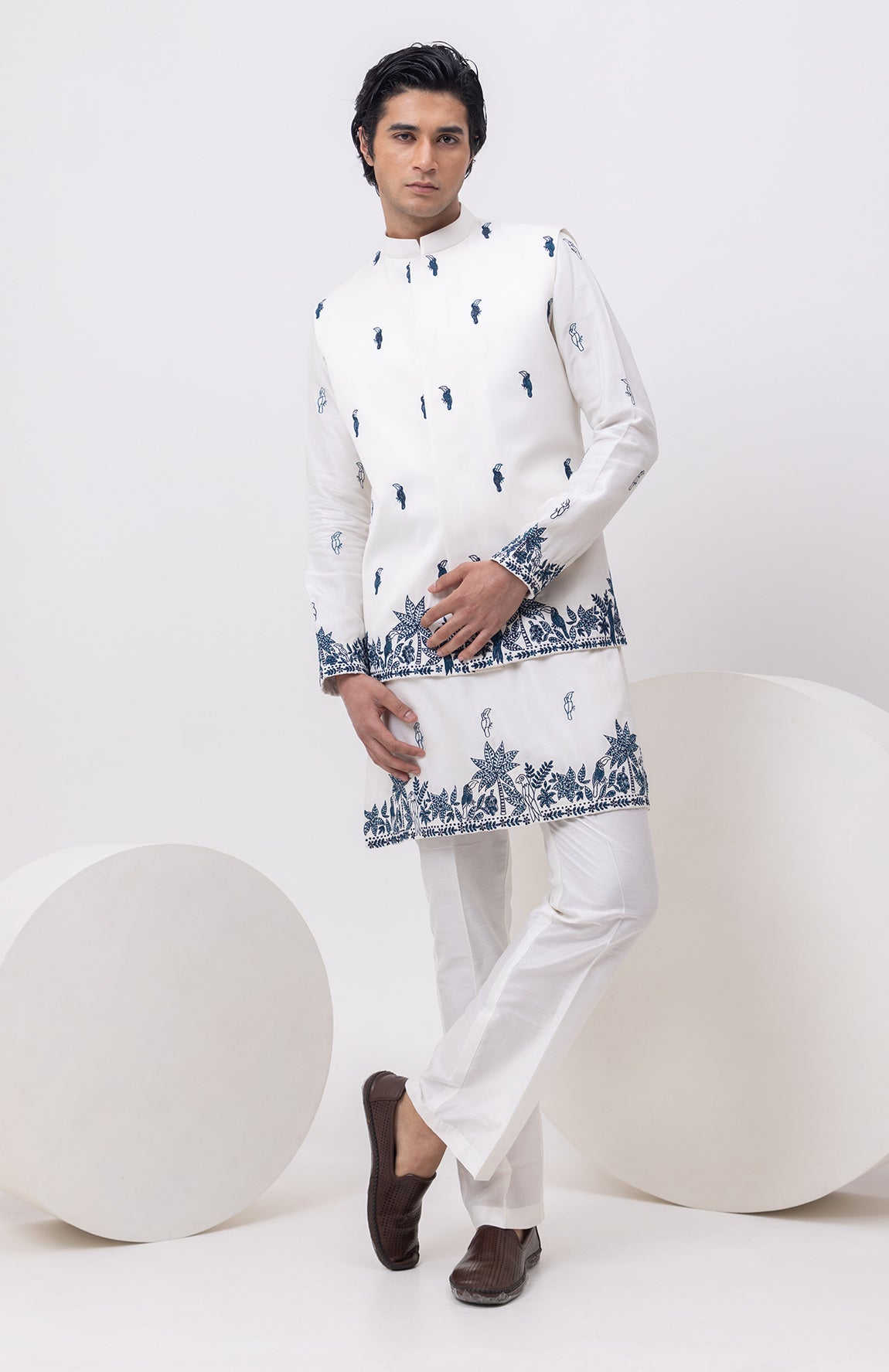 MACAW DESIGNER NEHRU JACKET WITH KURTA & PANT SET