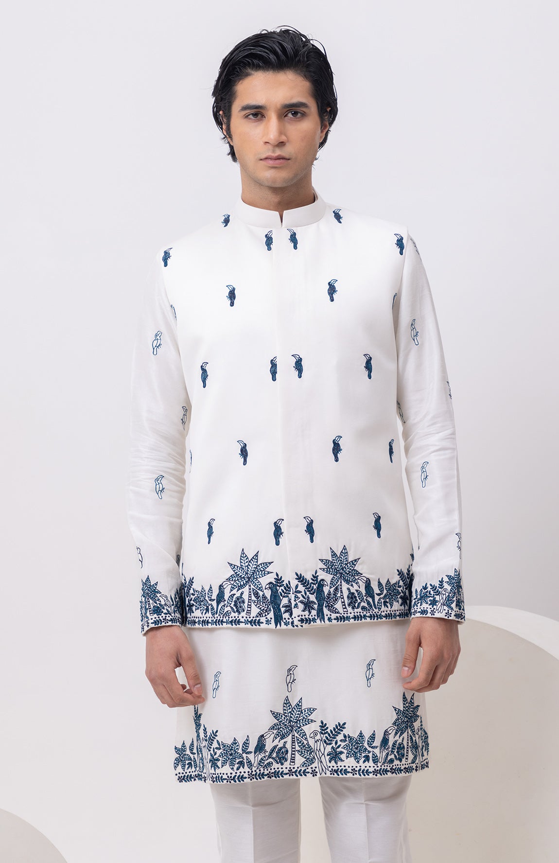 MACAW DESIGNER NEHRU JACKET WITH KURTA & PANT SET