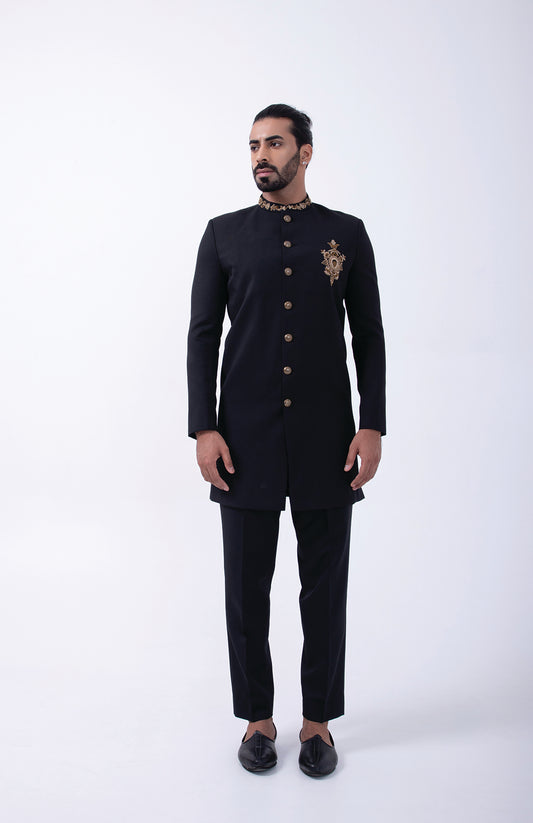BLACK GOLDEN EMB MOTIF BANDGHALA SET