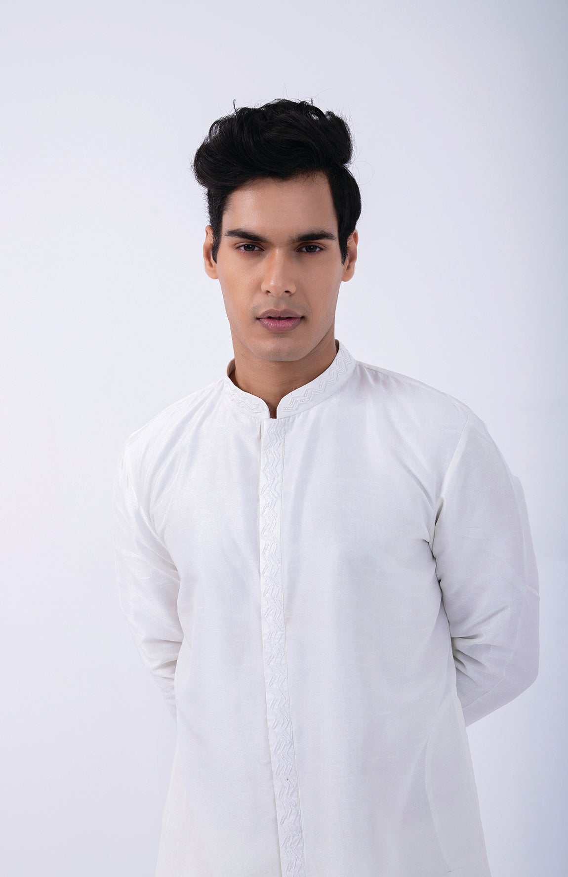 IVORY KARDANA KURTA SET