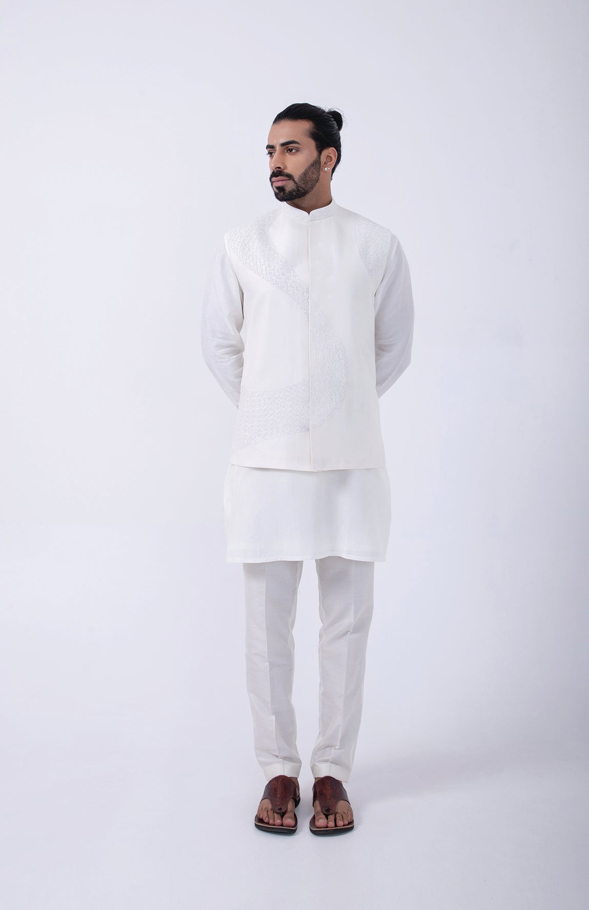 IVORY WAVE KARDANA BUNDI