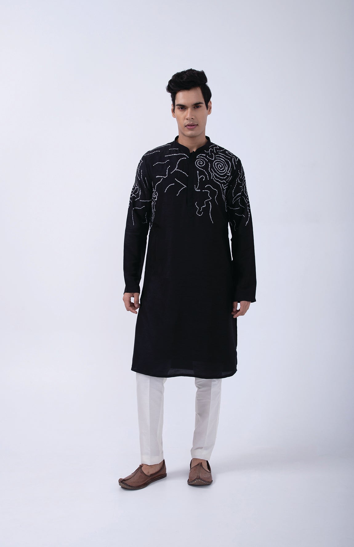 BLACK ABSTRACT EMBRIODERED KURTA SET