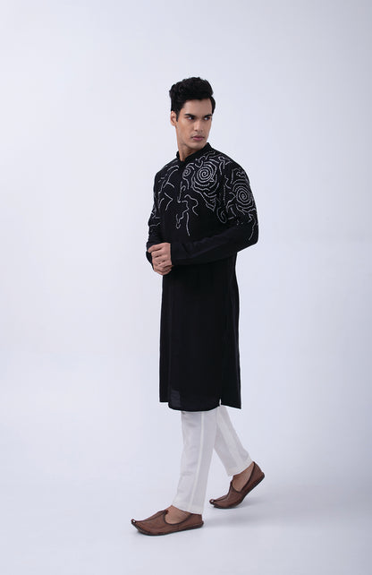 BLACK ABSTRACT EMBRIODERED KURTA SET