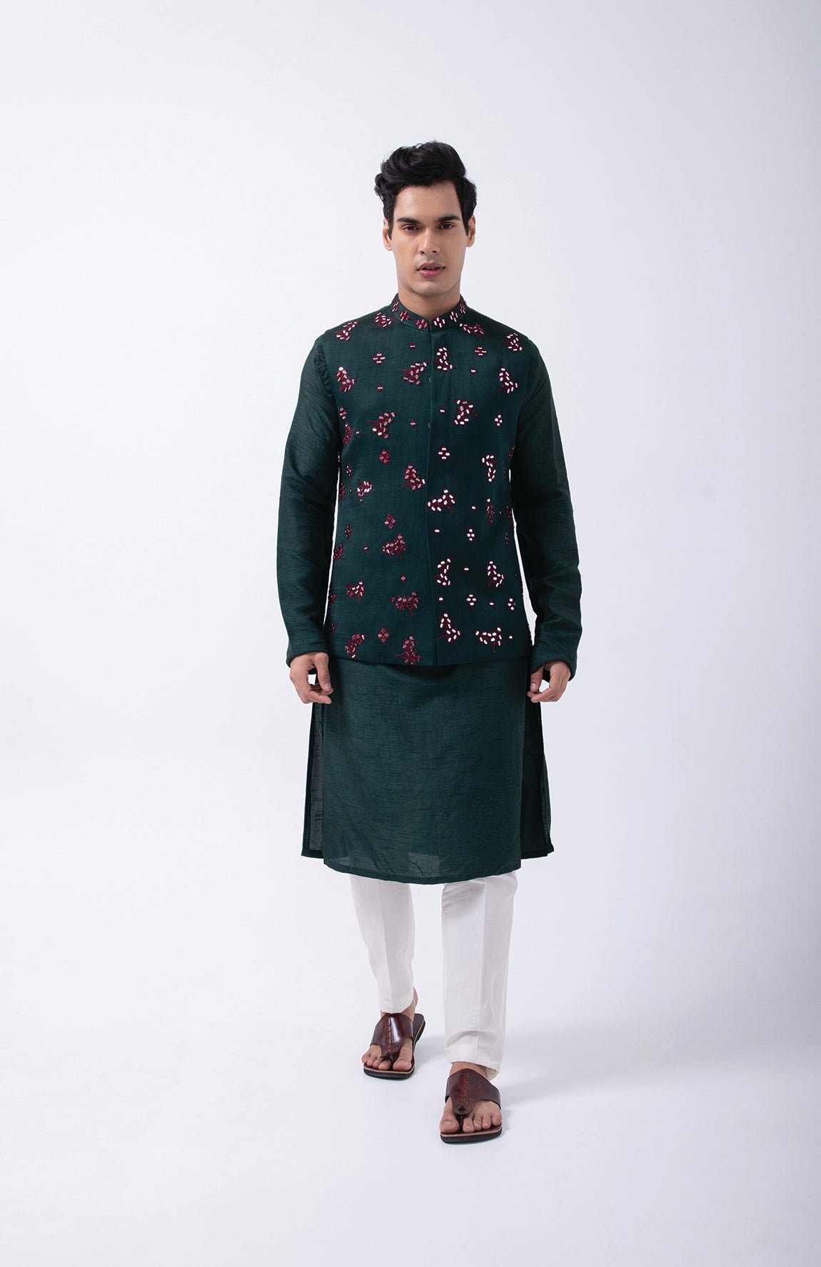 BOTTLE GREEN CONTRAST FLORAL EMB BUNDI