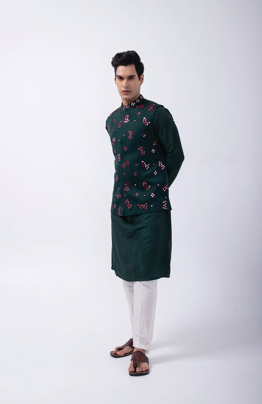 BOTTLE GREEN CONTRAST FLORAL EMB BUNDI