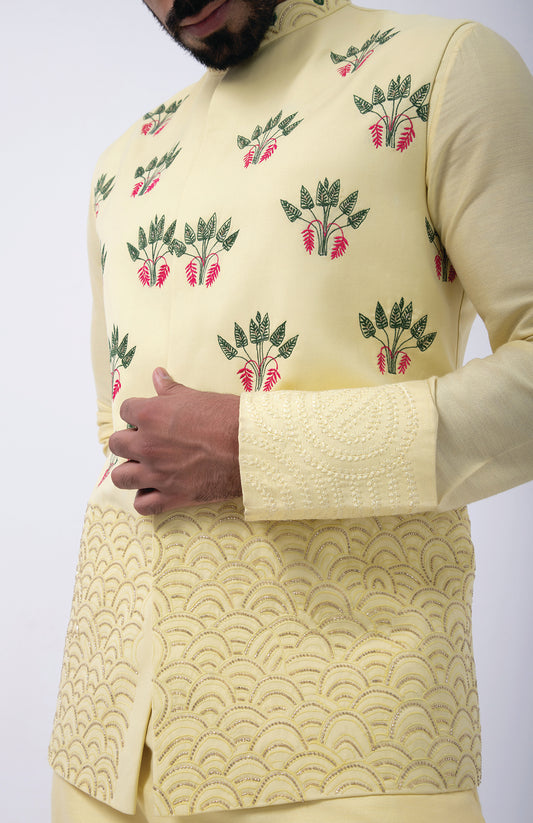 YELLOW FLYING FLORALS BUNDI