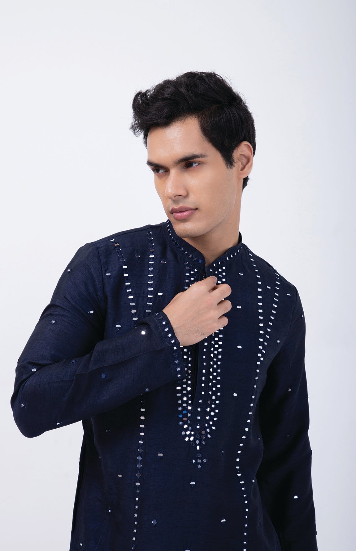 NAVY DIFFERENT MIRROR EMBRIODERED KURTA SET