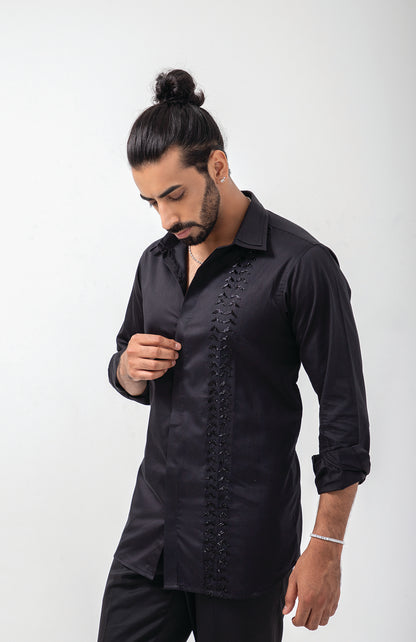BLACK SIDE ABSTRACT KARDANA SHIRT